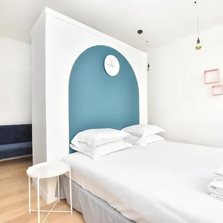 Canal Saint Martin - Amazing 12p/4br * Paris