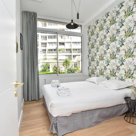 Canal Saint Martin - Amazing 12p/4br * Paris