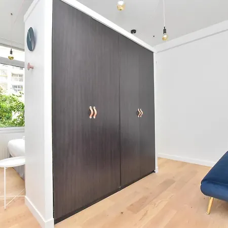 Canal Saint Martin - Amazing 12p/4br Apartment *